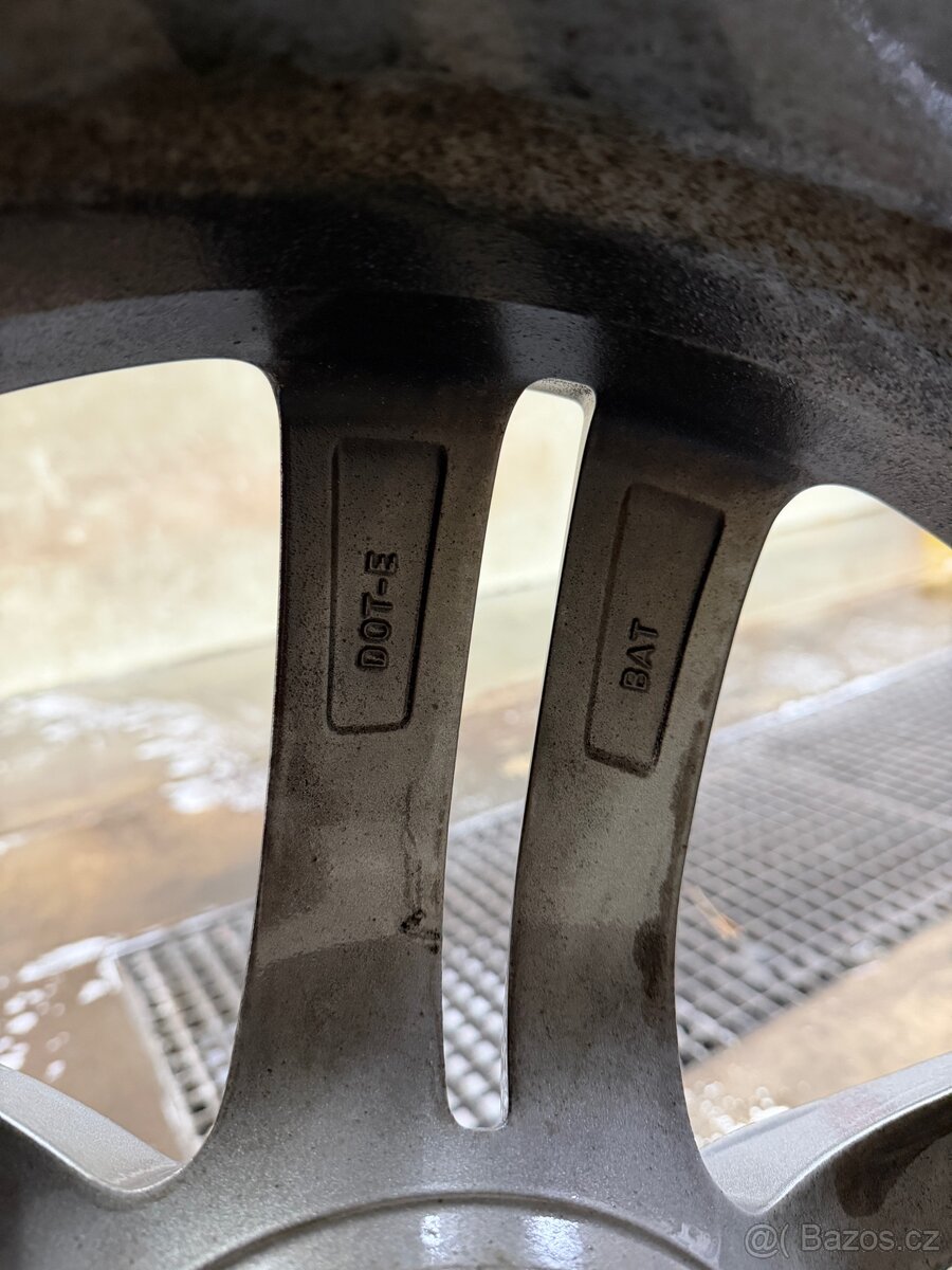 Sada originálních kol Mercedes-Benz GLE Zimní gumy Michelin - 11