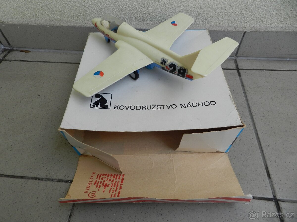 AERO L-29 DELFÍN KDN r. 1978 - ČSSR - 11