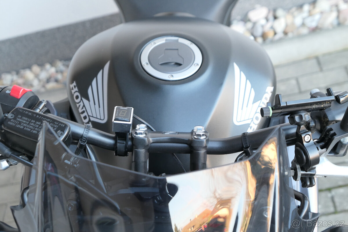 Honda CB 650 FA - 11