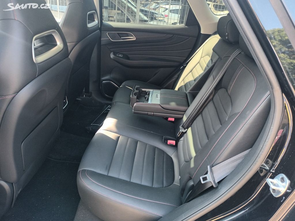 MG HS, 1.5 TGI 119KW EXCLUSIVE panora - 11