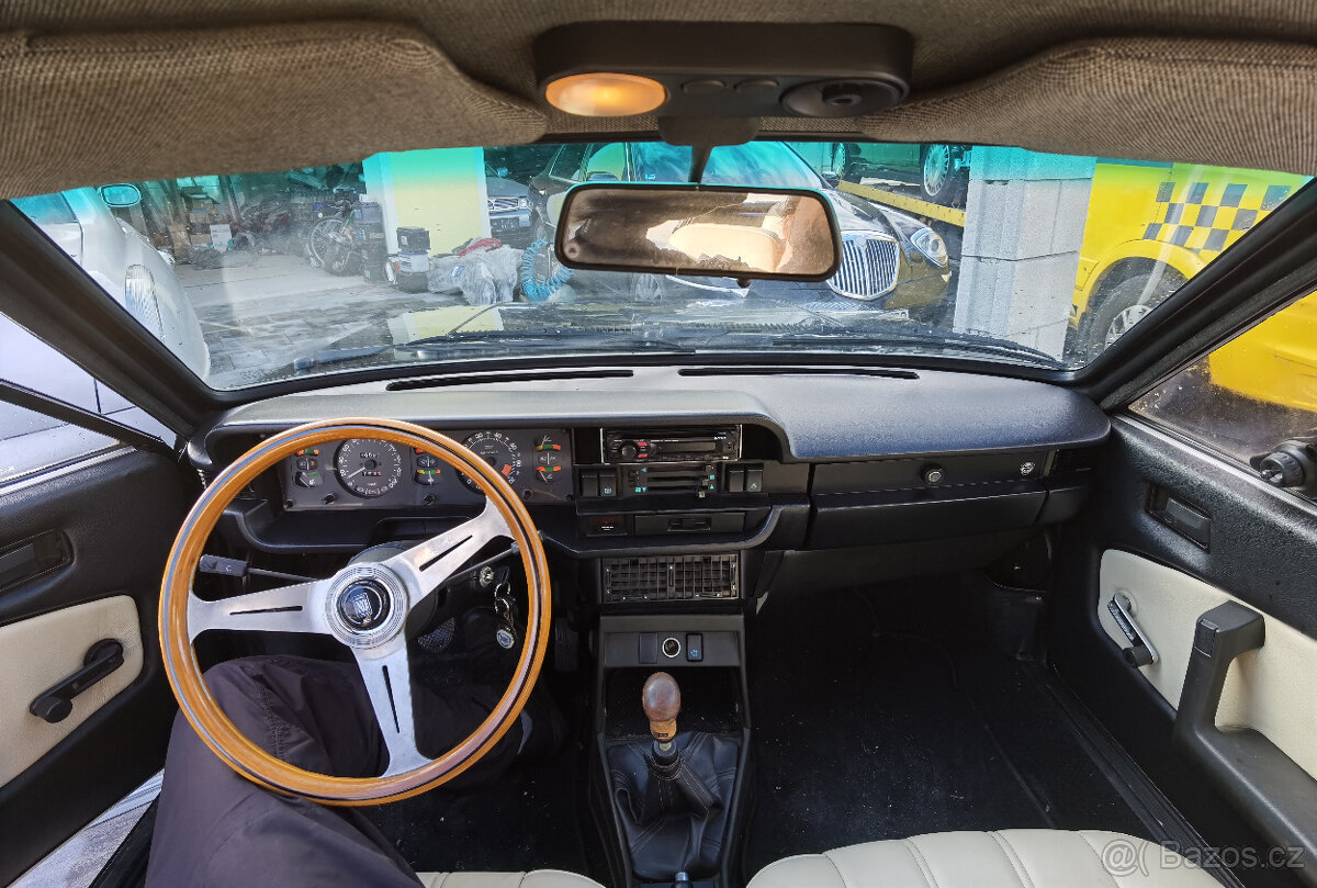 Lancia Beta coupe 2000 i.e. - 11