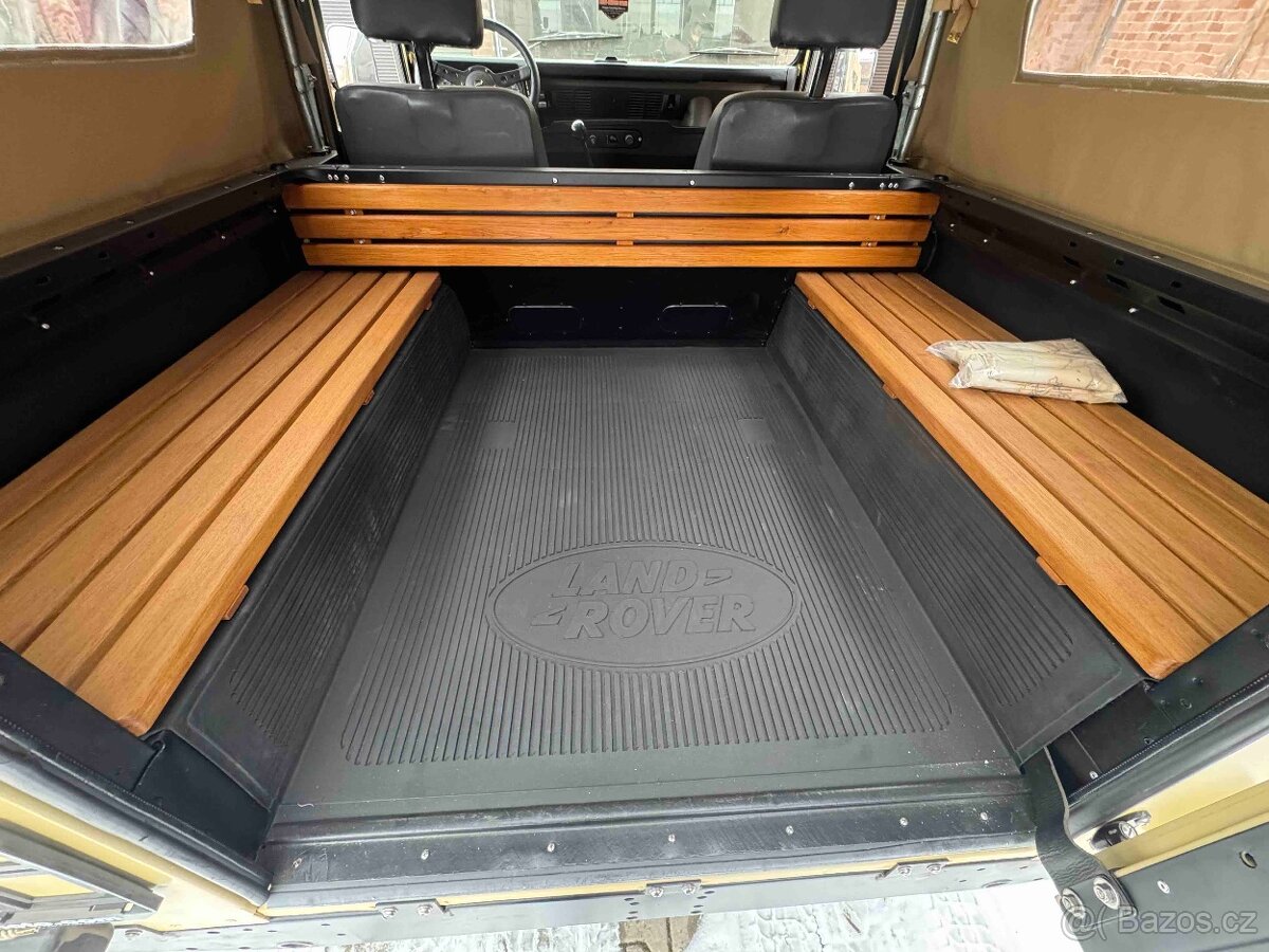 Land Rover Defender 90, 300TDi - 11