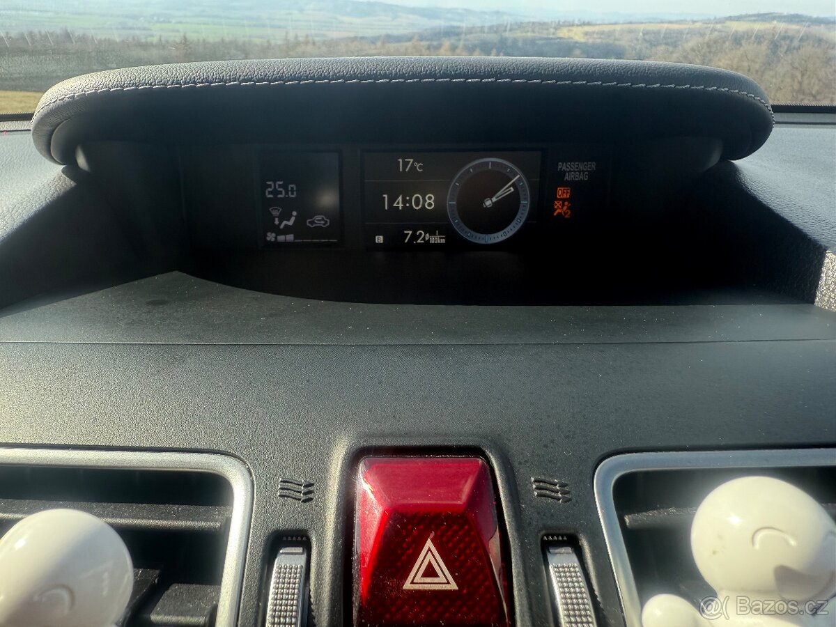 Prodám Subaru Forester 2.0 D-S CVT - 11