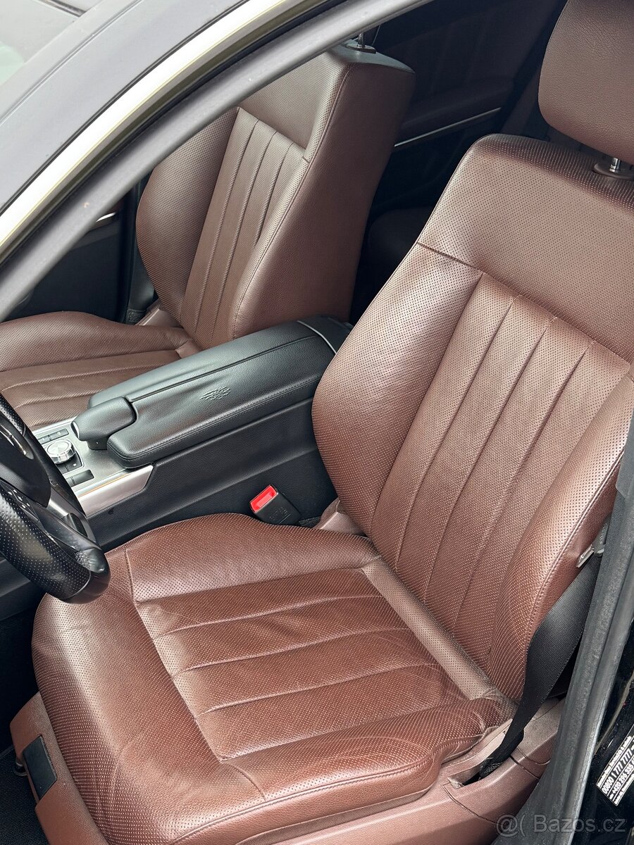 Mercedes benz E250 - 11