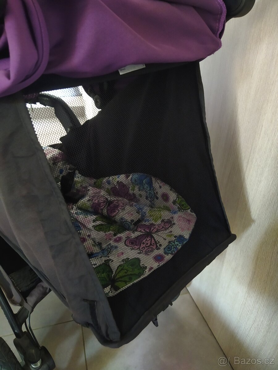 Kočárek Britax b-motion 4 plus s příslušenstvím - 11