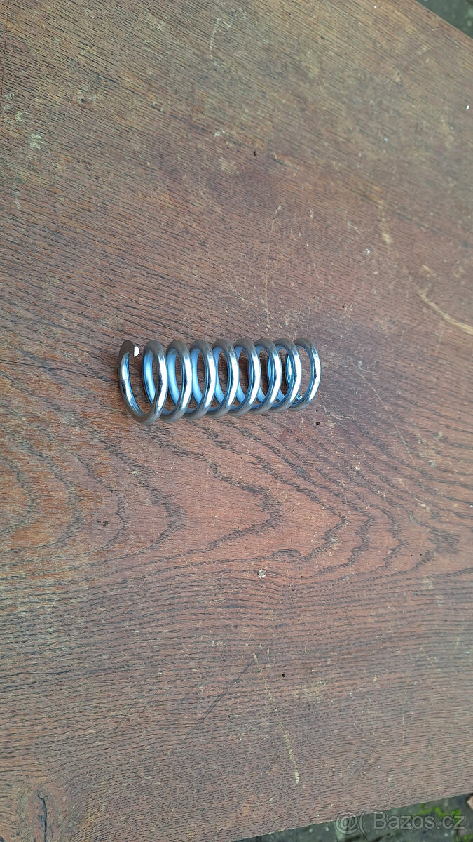 Jawa Pionýr díly - 11