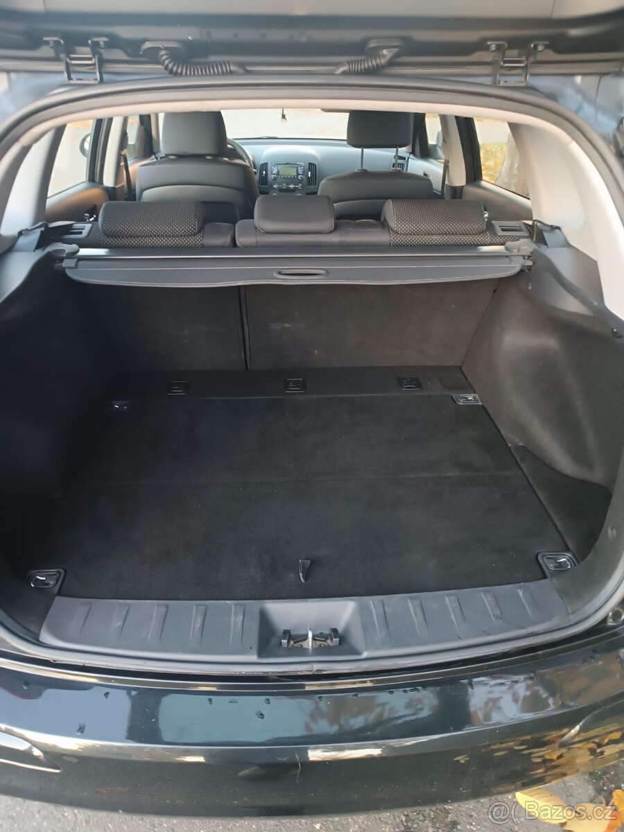 Hyundai i30 1,4 benzin 2011 - 11