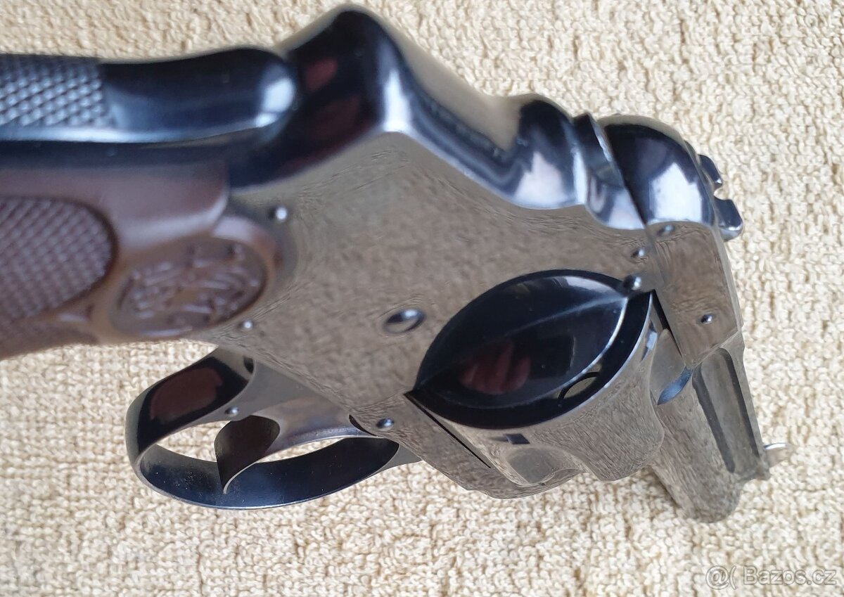 Historický revolver Smith&Wesson cal.38CFDA Hammerless - 11