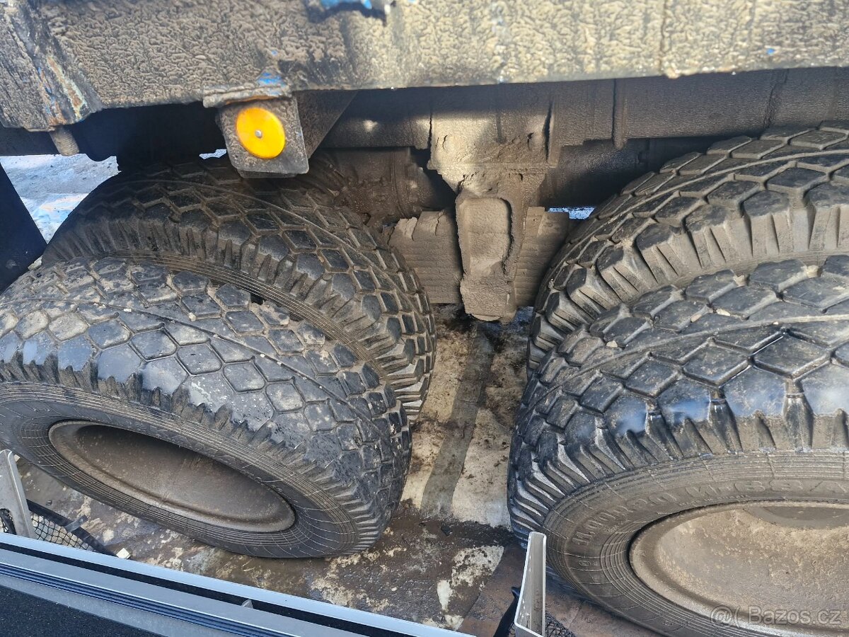 Tatra 815 s hydraulickou rukou - 11