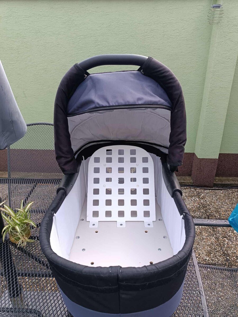 Prodám kočárek zn. Largo - 11