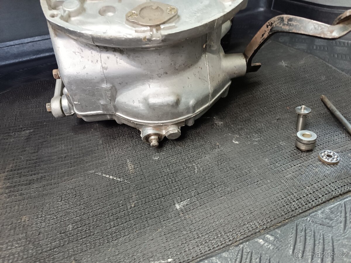 Motor Ural 650 12V převodovka se zpátečkou Ural difer - 11