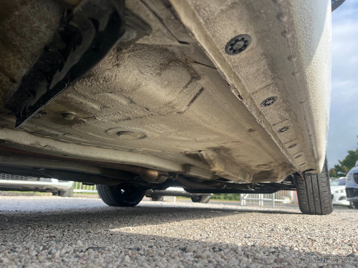 Citroen C1 1.0i 51kw, 1. majitel - 11