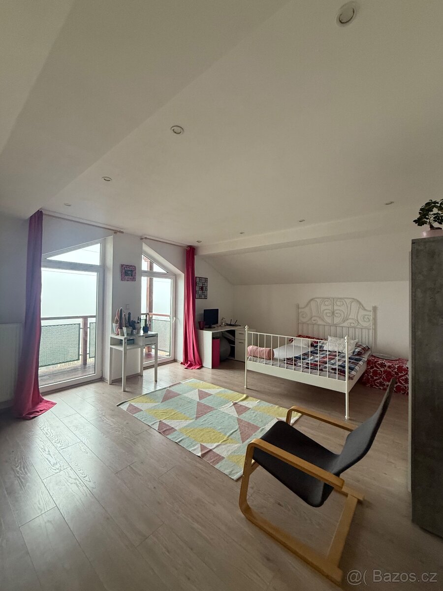 Prodej rodinného domu - 11