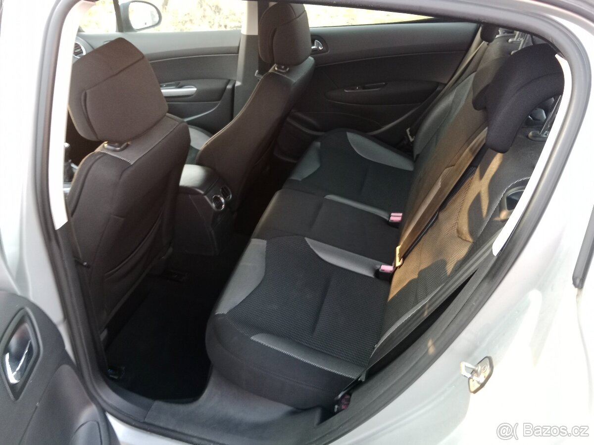 Peugeot 308 Feline - 11