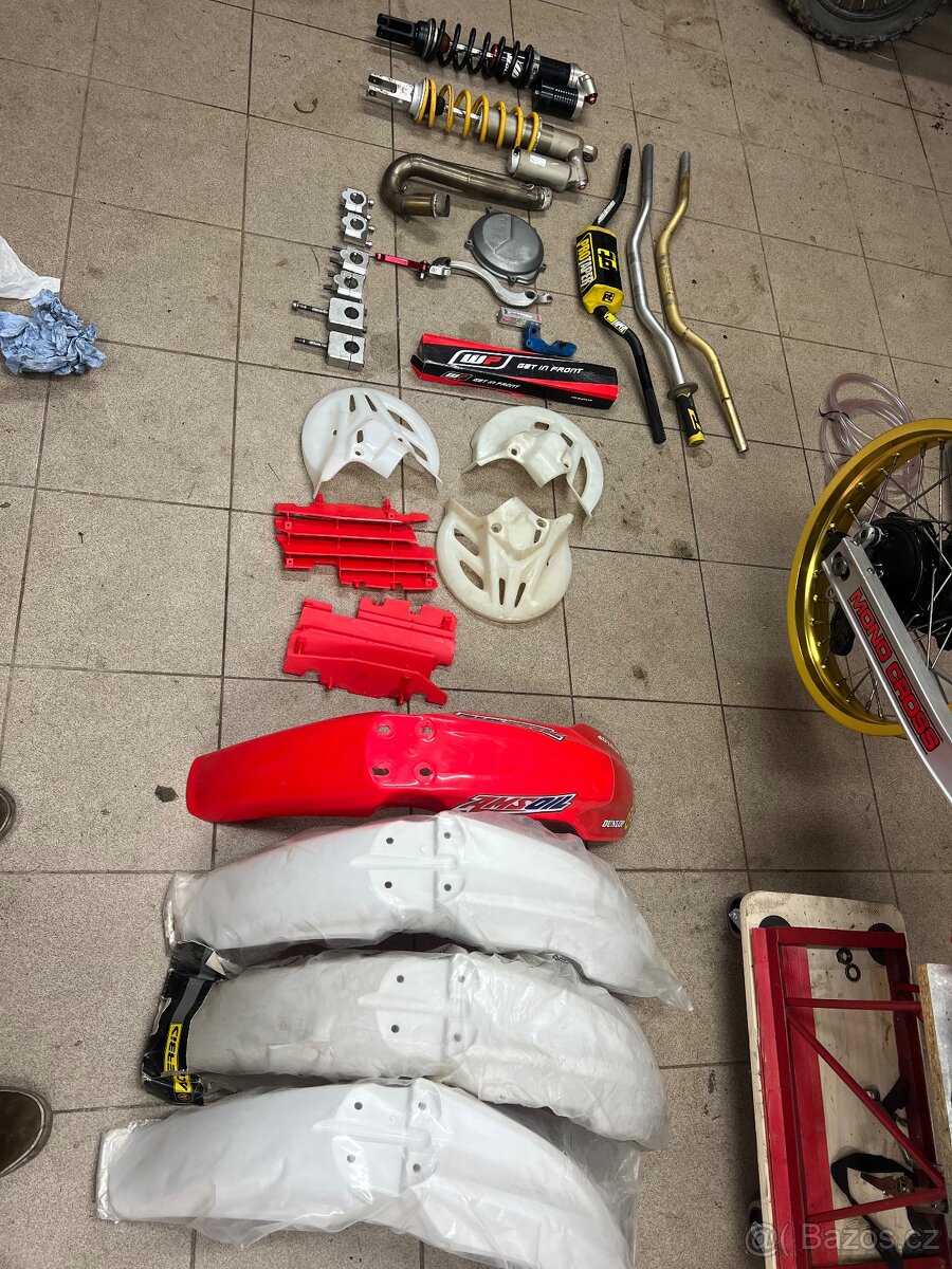 Díly honda crf - 11