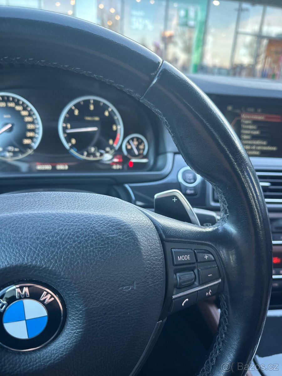 BMW 530d F11 190 kW Automat 2014 - 11