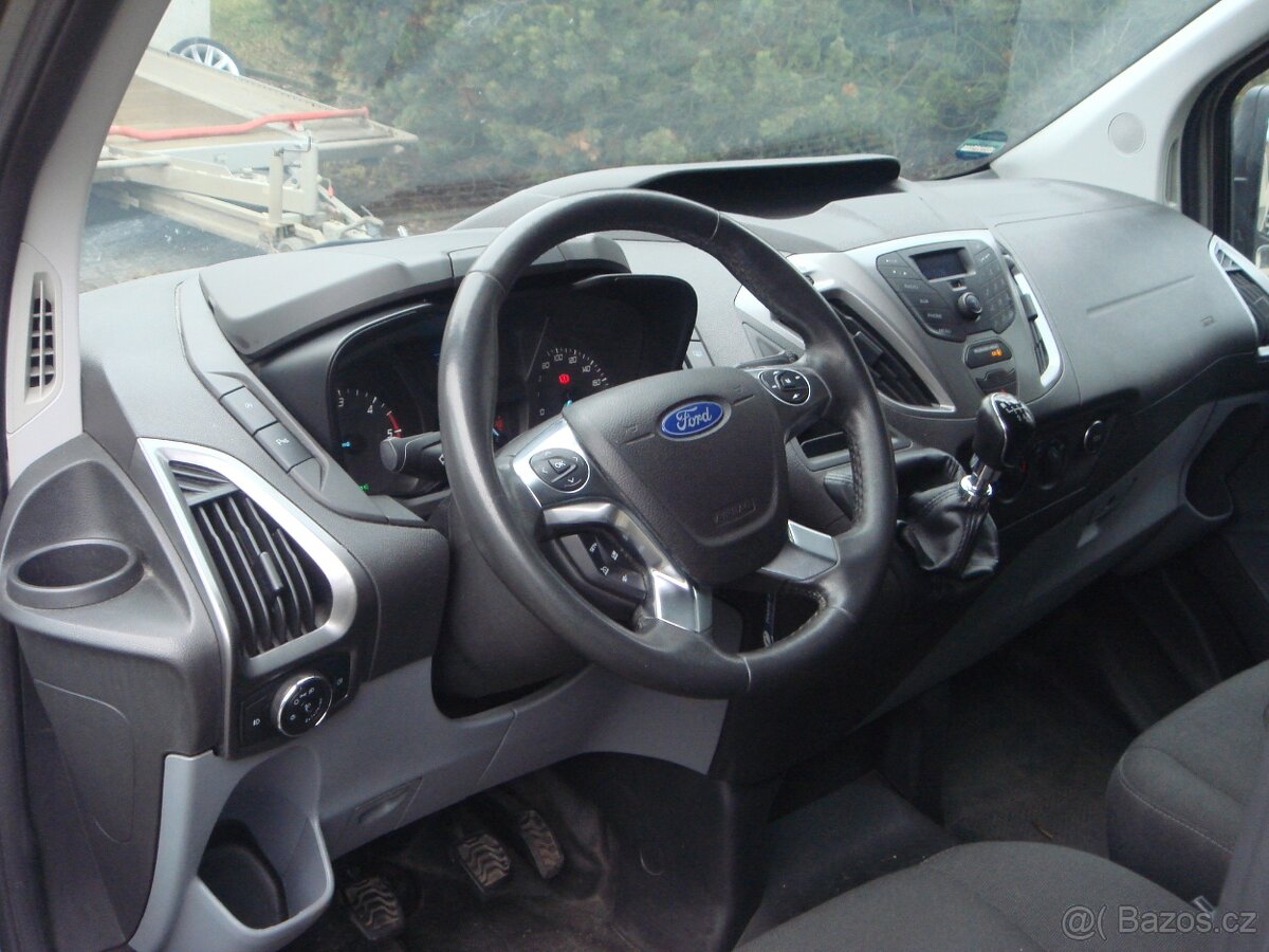 Ford Transit custom 2.2tdci 92kw 9 míst dlouhý 2014 - 11