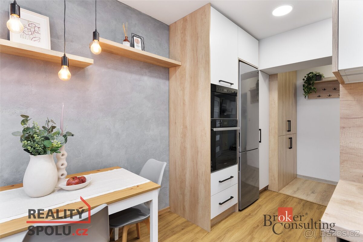 Prodej, byty/2+1, 56 m2, Na Šutce 409/16, 18200 Praha, Hlavn - 11