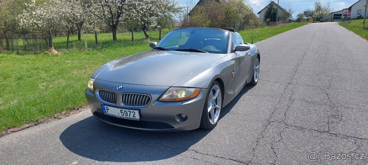 Prodám BMW Z4 - 11