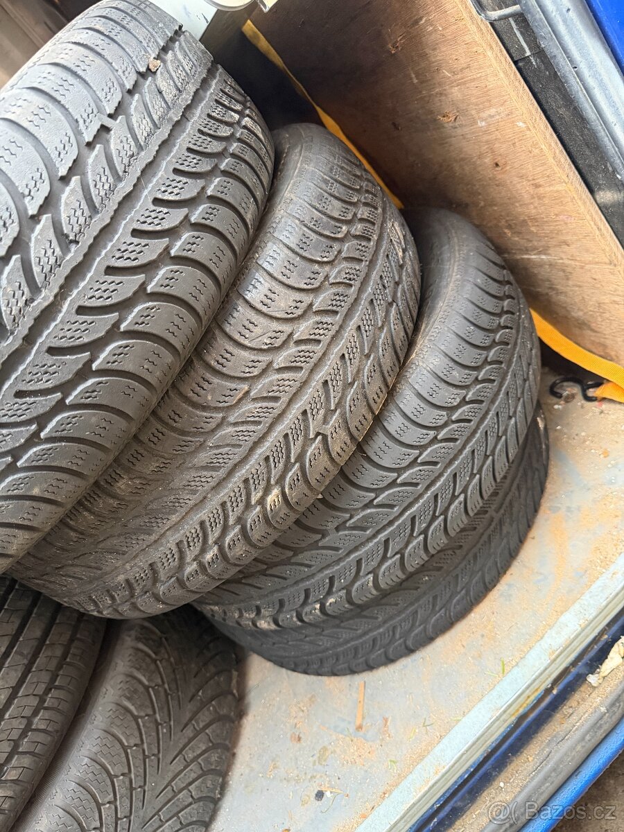 Pneu a disky BMW 5x120 - 11