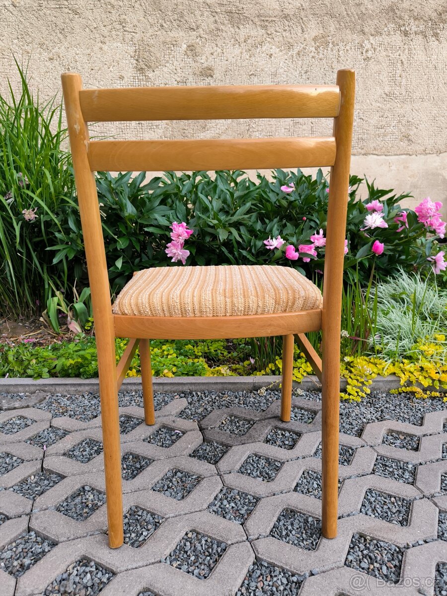 Retro dřevěné jídelní židle Jitona - 70. léta - 11