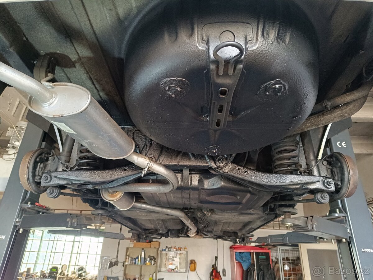 Ford escort 1.4 cabrio - 11