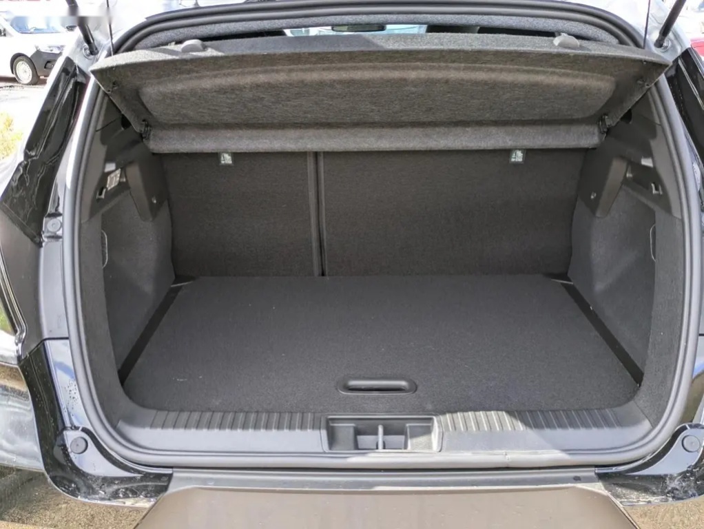 Renault Captur, Techno Eco-G 100 - 11