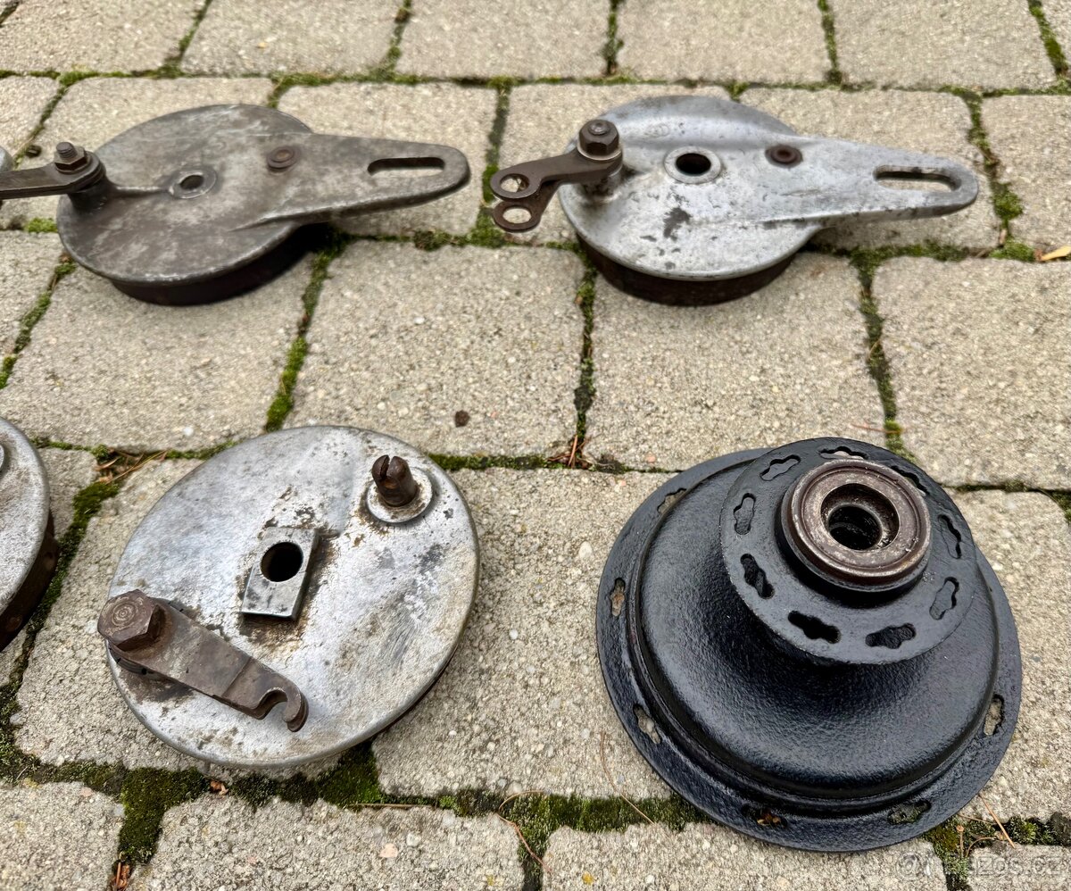 ČZ 125 B T 125 150 C - díly - 11