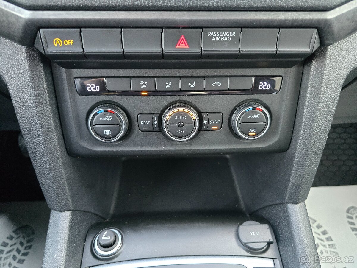 VW AMAROK 3,0TDI V6 150kW 4x4 DSG 2020 COMFORT TAŽNÉ ČR -DPH - 11