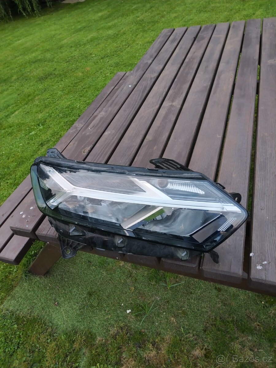 Dacia světlo 260107978R FULL LED Sandero - 11