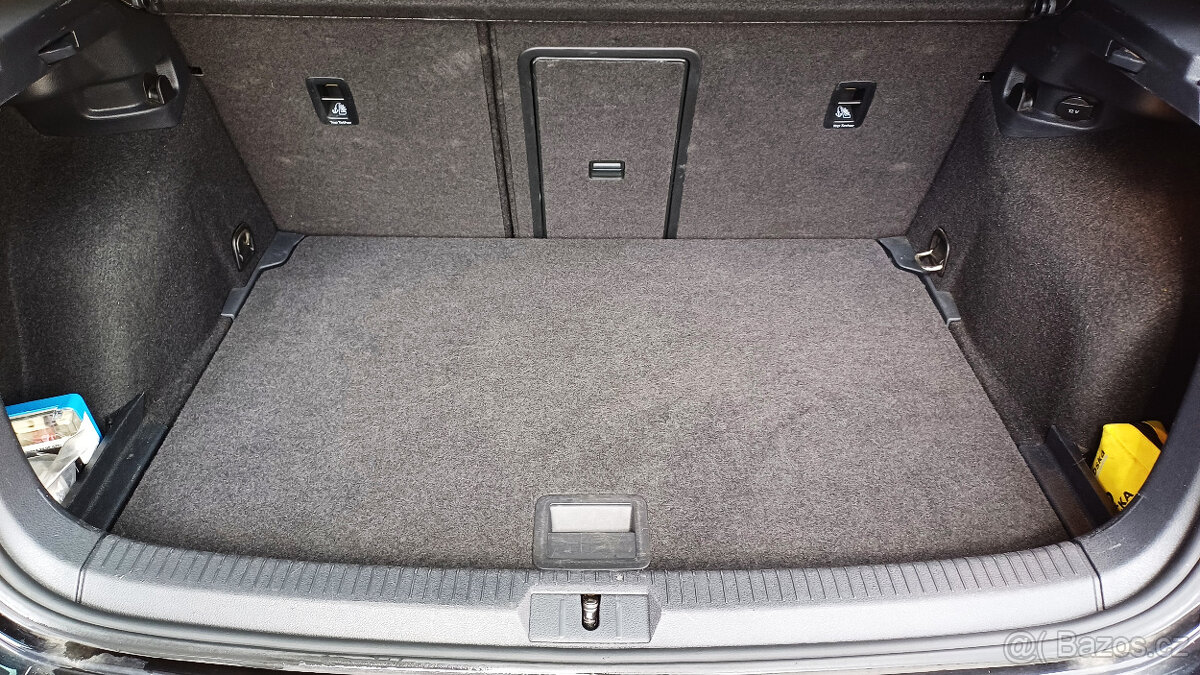 VW Golf 1.5TSI 110kW DSG HIGHLINE-2.maj-koup.ČR-NEHAVAROVANÉ - 11