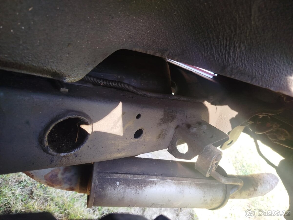 Nissan Patrol GR Y61 - 11