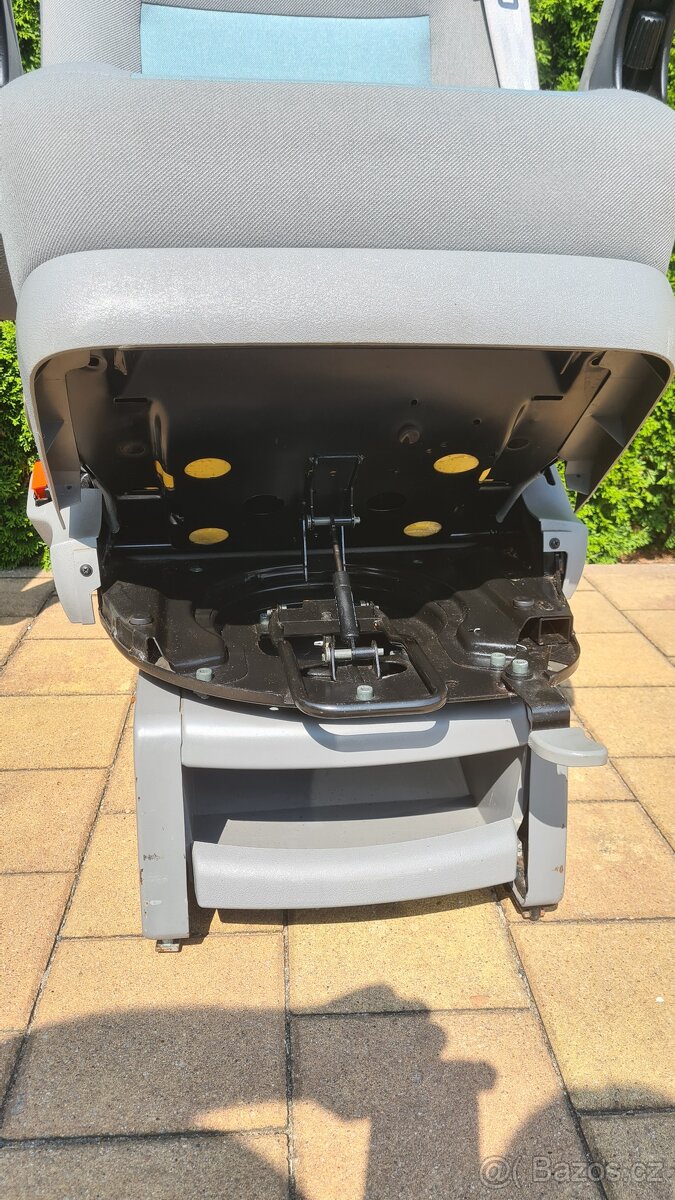 Otočné sedačky VW t4 Multivan Generation - 11