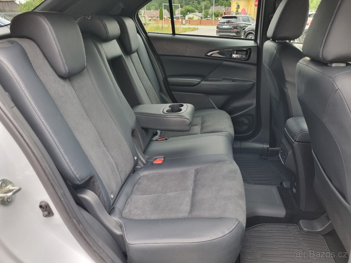 Mitsubishi Eclipse Cross, 2.4 PHEV 4x4, odpočet DPH - 11