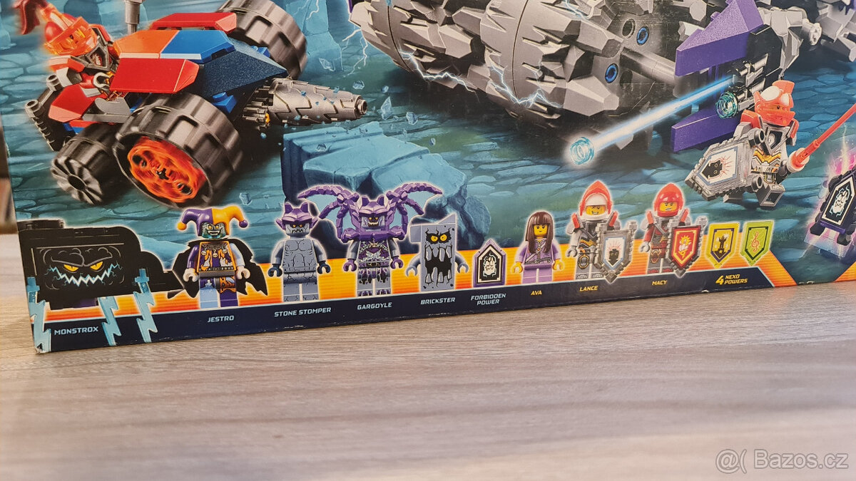 LEGO® Nexo Knights 70357 (3999kc) + 70352 (3499kc) - 11