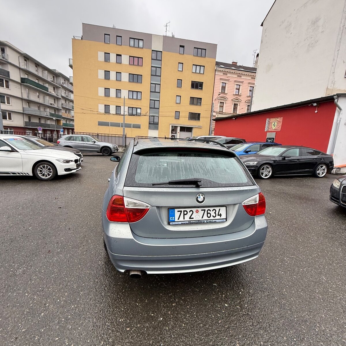 BMW 320i E91 manuál - 11