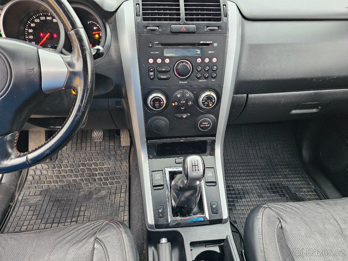 Suzuki Grand Vitara, 1.6 i - 11