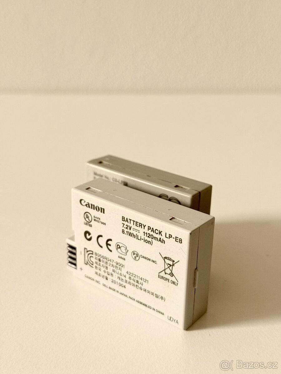 Canon 600D set s objektivy (8mm / 11-16mm) - 11