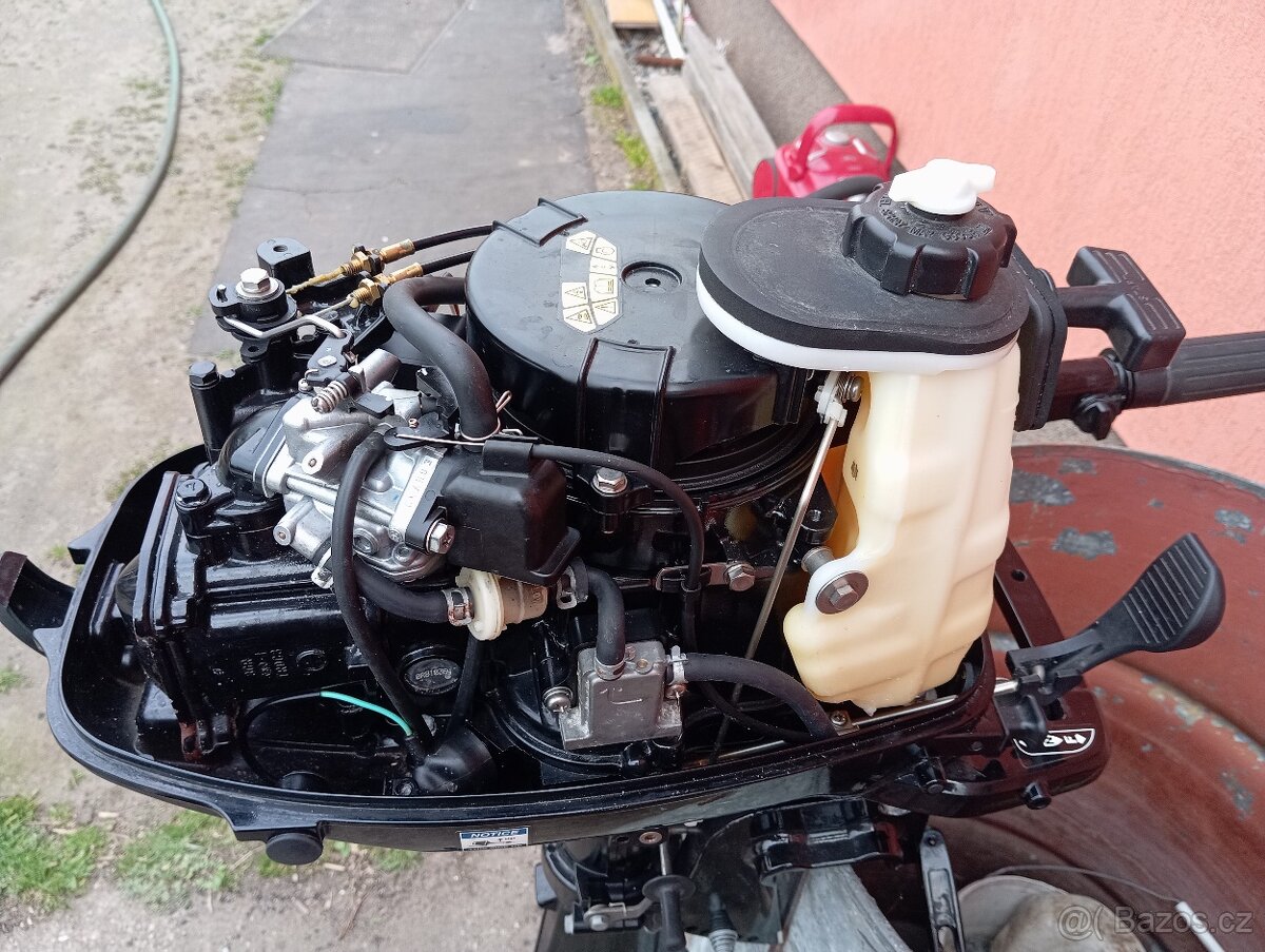 Prodám motor Mercury 5hp + člun 320 - 11