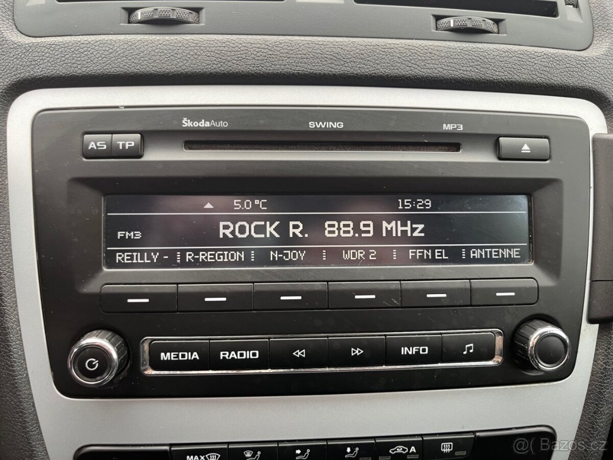 Škoda Octavia 1.6 TDi • 7/2011 • 77kw • 2 sady kol - 11