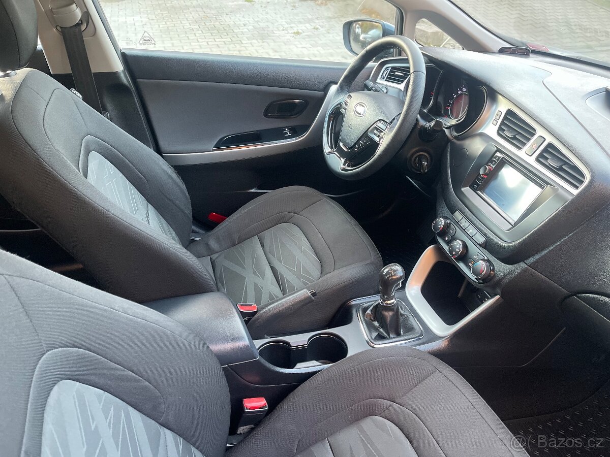 Kia Ceed 1,4i sport - 11