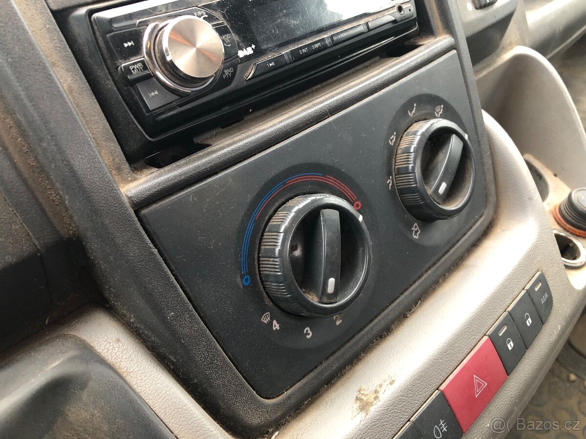 Citroën Jumper, 2.2HDi 88kW valník - 11