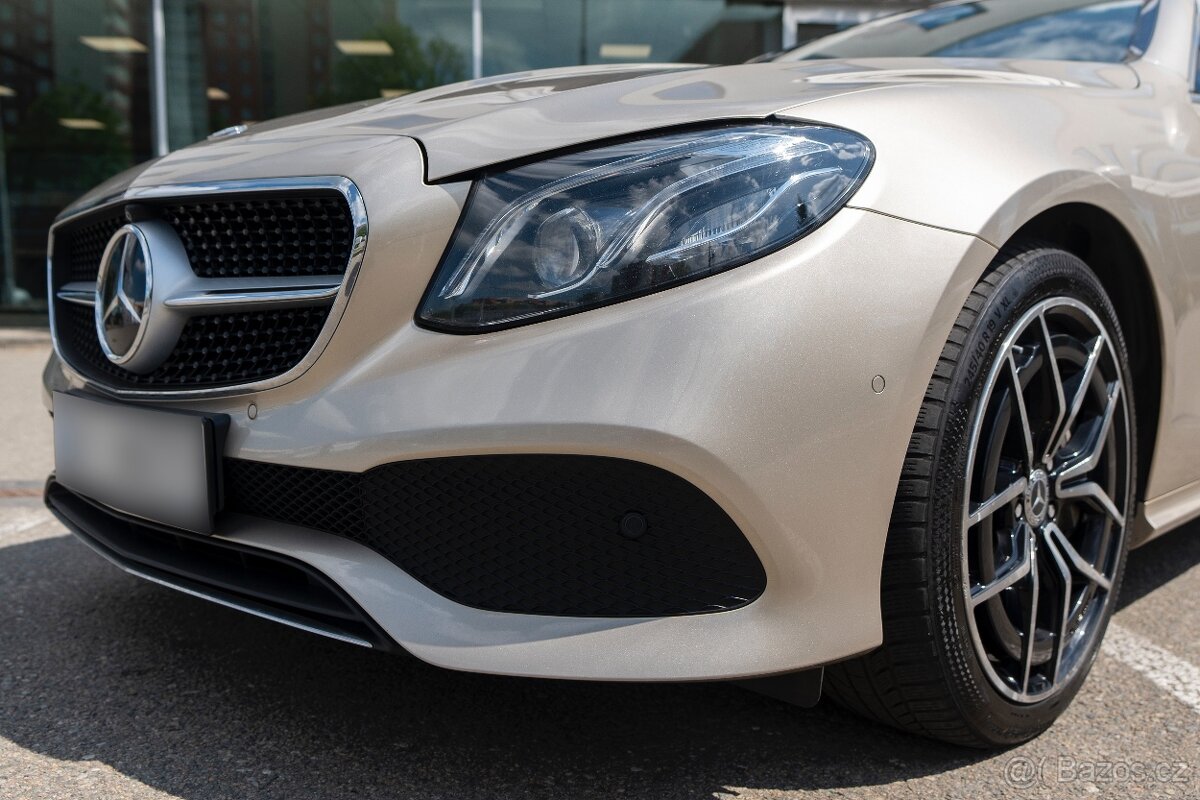 Mercedes E400 4Matic Coupé (C238, W213) 245kW, FULL výbava - 11