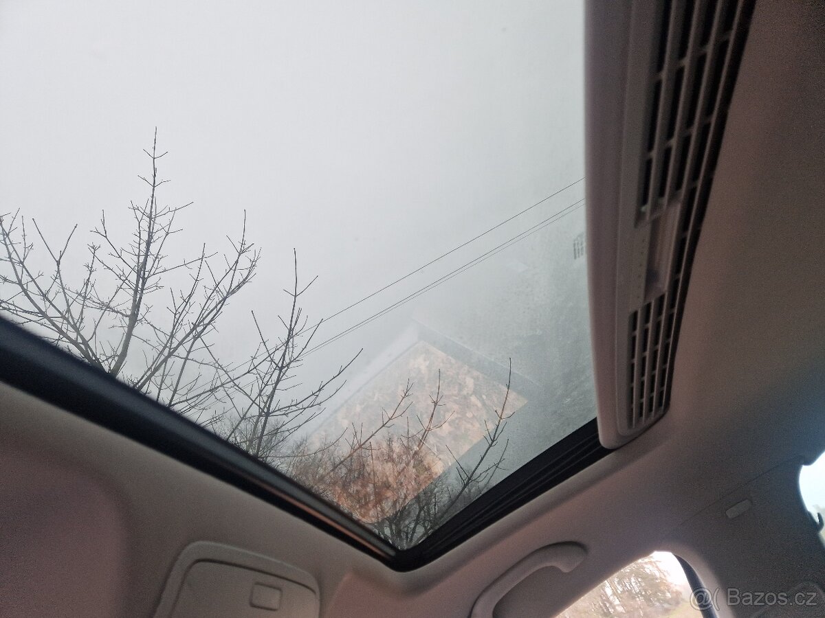 Volkswagen Golf VI Plus 2.0 tdi - 11