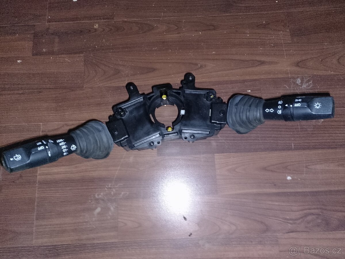 Chevrolet captiva 2.4 100kw r.v 2006 díly - 11