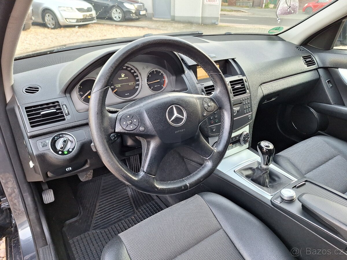 Mercedes-Benz C200CDi 100KW Tažné, Avantgarde, Kombi - 11