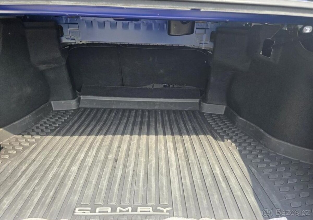 Toyota Camry 2.5-HYBRID-SERVIS.HISTORIE-ČR - 11