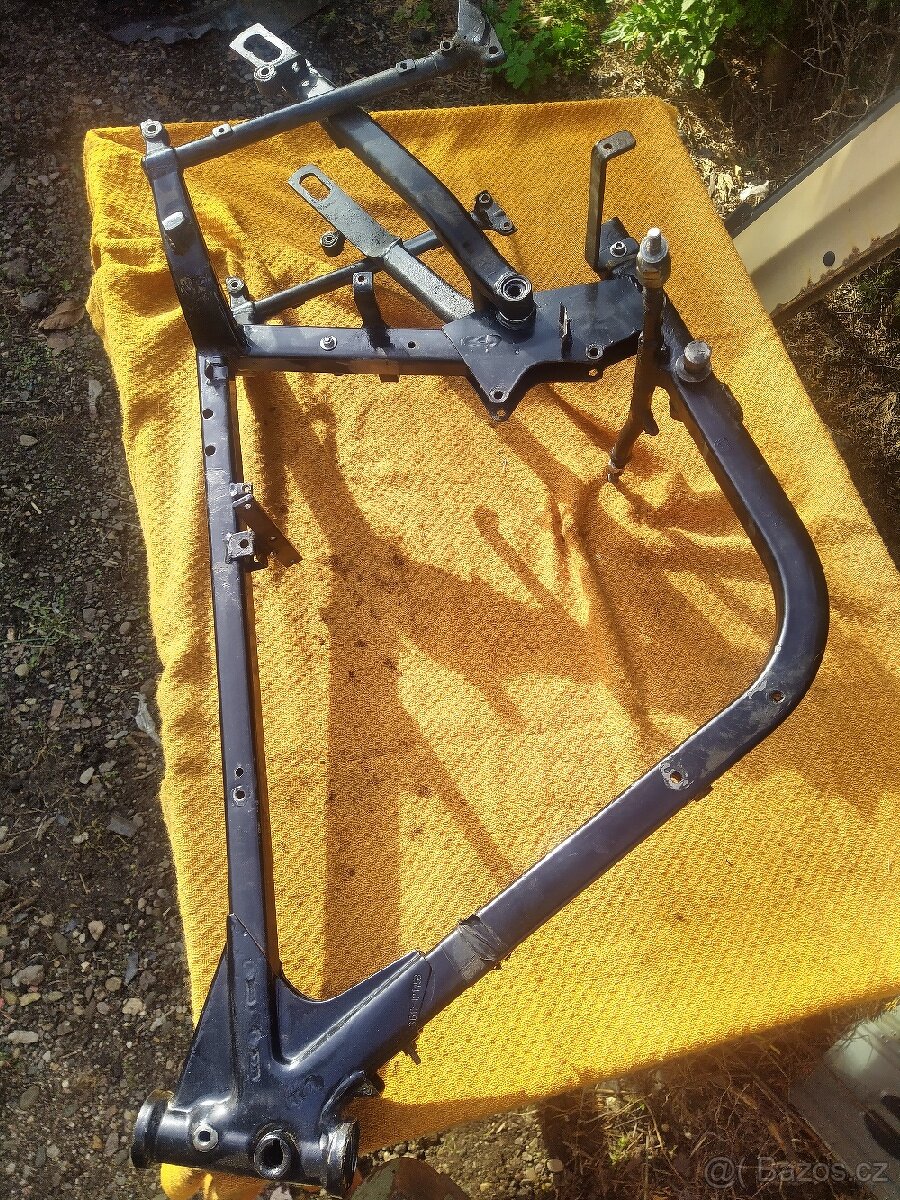 Jawa 350/typ 360 panelka rám - 11