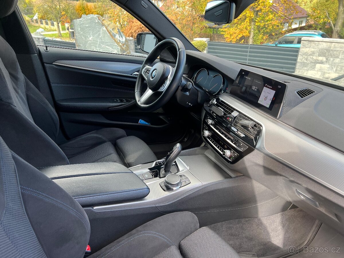 BMW 530xd xDrive • M Sport • Harman/Kardon • Navi • Kamera • - 11