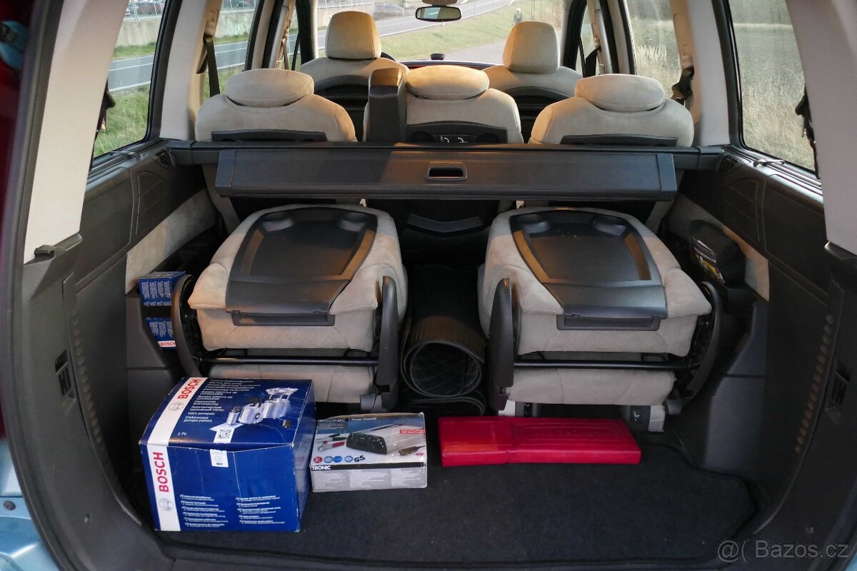 Prodám Citroen C8, 2.0 BA 103 kW ; nejvyšší výbava - 11